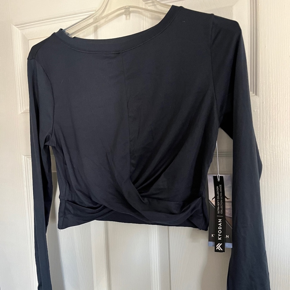 Kyodan cropped Fitness Long Sleeve Top